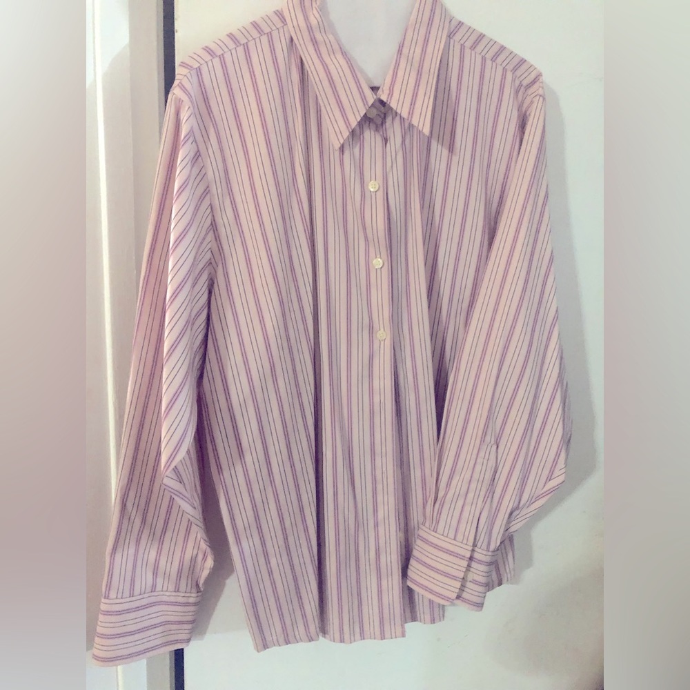 Eddie Bauer, Women’s XL Wrinkle Resistant, pink striped, button down shirt